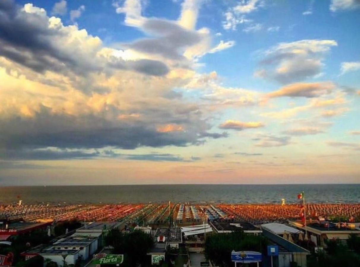Hotel Alda Cervia Exterior foto